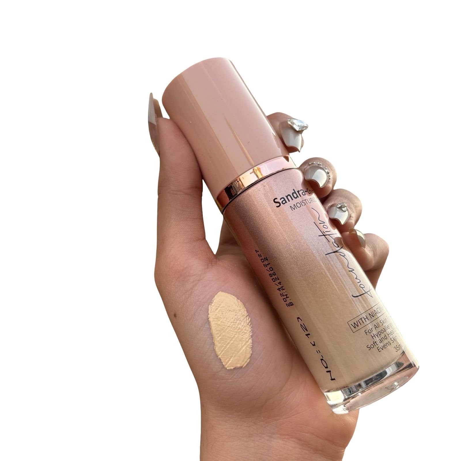Sandra Moisturizing Foundation - كريم اساس ساندرا