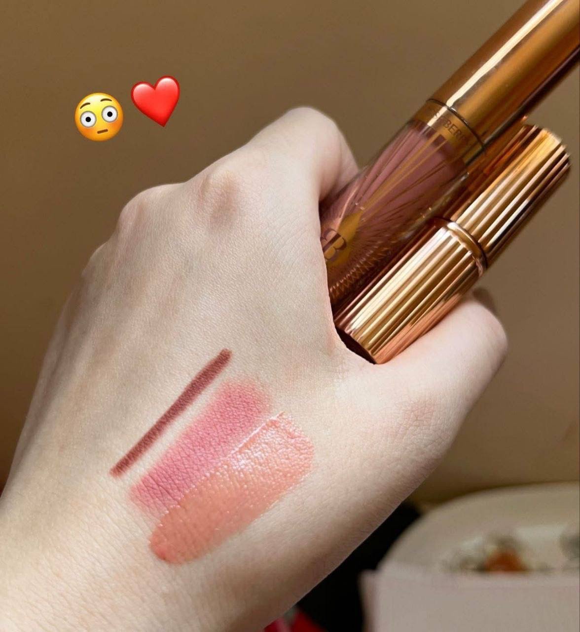 Rose Berry Lipset