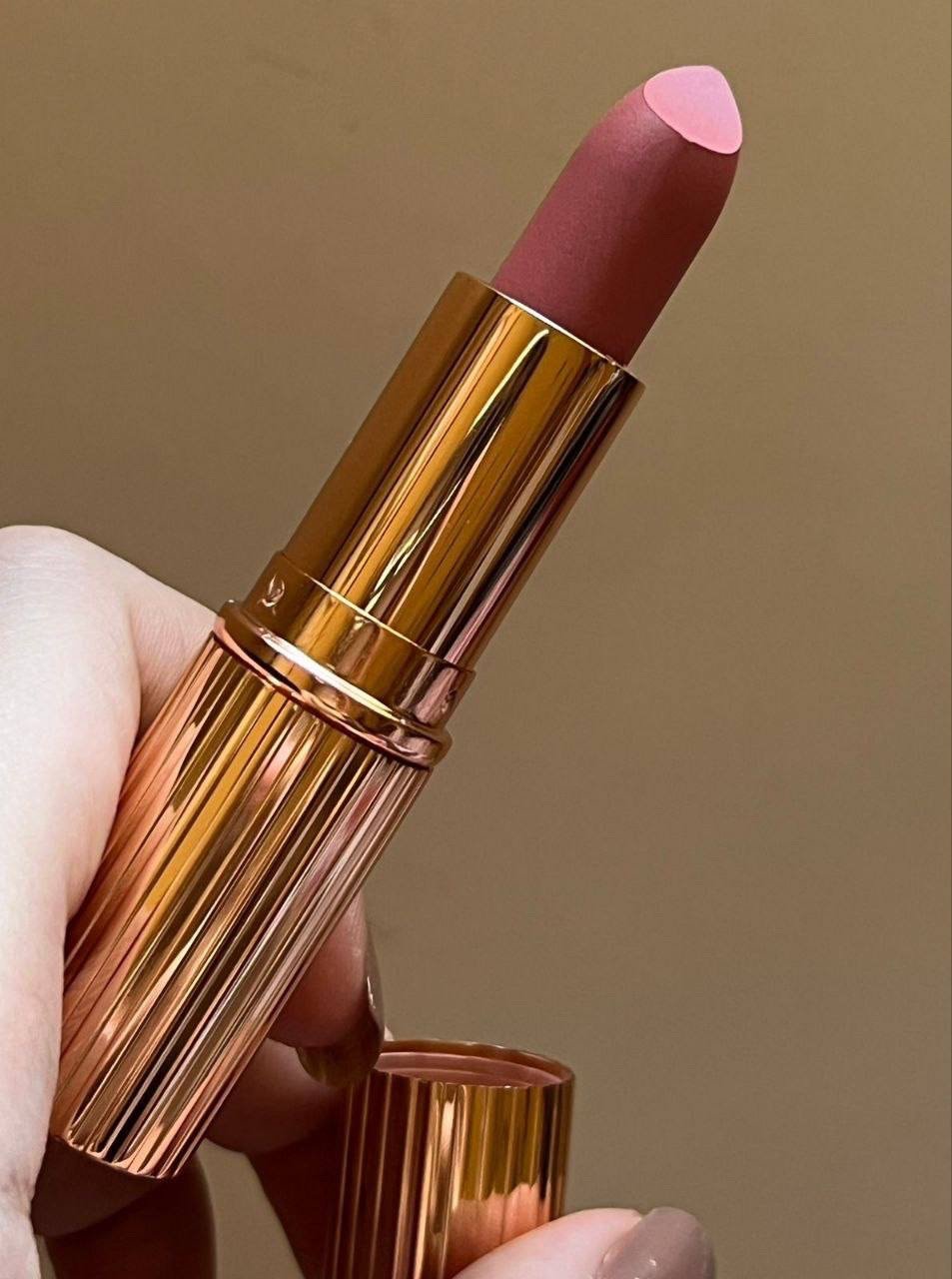 Rose Berry Lipset